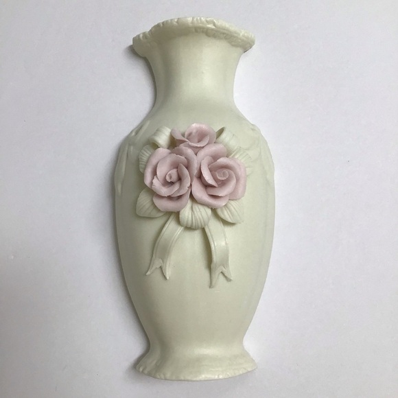 Bisque Wall Pocket Vase Pink Roses Cream Bisque Bows Ceramic Cottagecore Vintage - Picture 10 of 10